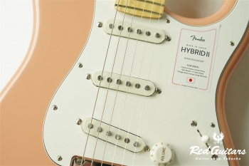 2021 Collection Made in Japan Hybrid II Stratocaster - Flamingo Pink